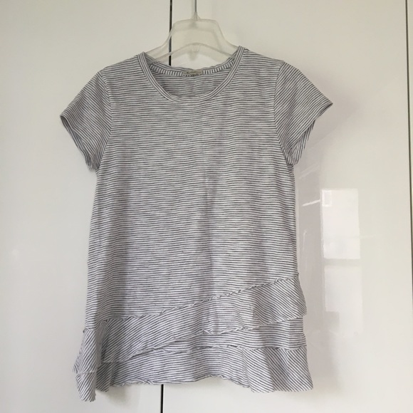MOD-O-DOC Asymmetrical Flounce Hem Tee Color-Gray/White Size-Small - Picture 8 of 11